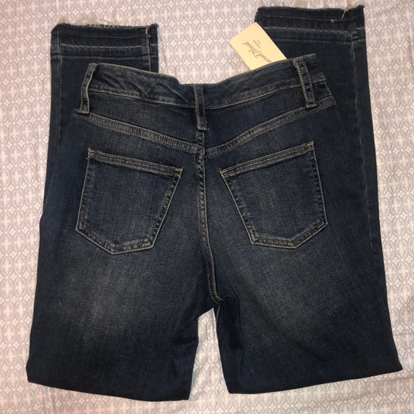 Universal Thread High Rise Straight Jeans 2/26R - Picture 4 of 7